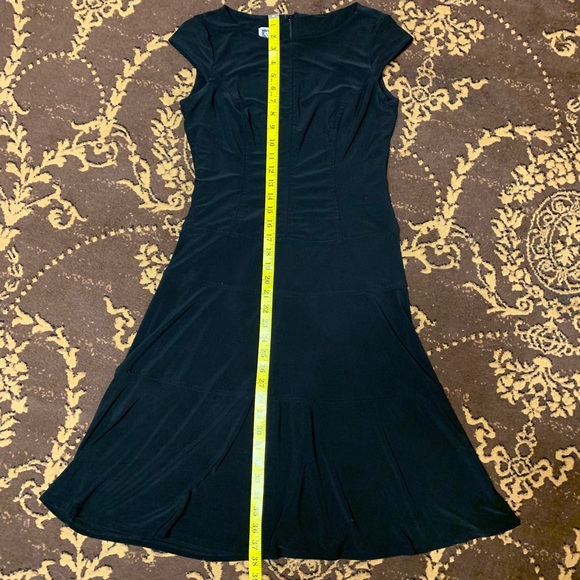 Anne Klein Women's Fit & Flare Black Dress Size 4 Small Office/Career/Work/Party - Picture 11 of 12